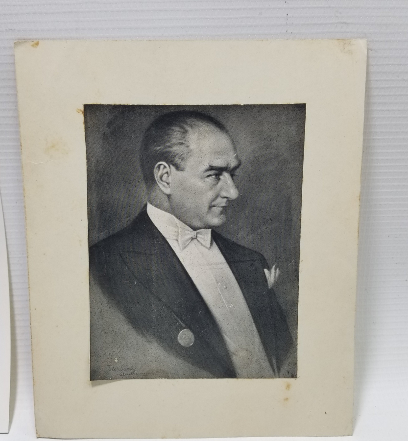 2 ADET BÜYÜK BOY ATATÜRK PANO FOTOĞRAF