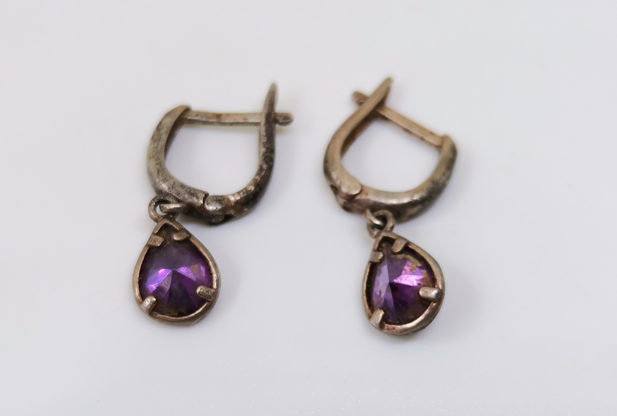 AMETİST TAŞLI GÜMÜŞ KÜPE