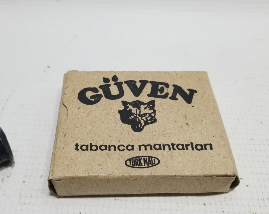 ANTİKA METAL MANTAR TABANCASI VE MANTARLARI