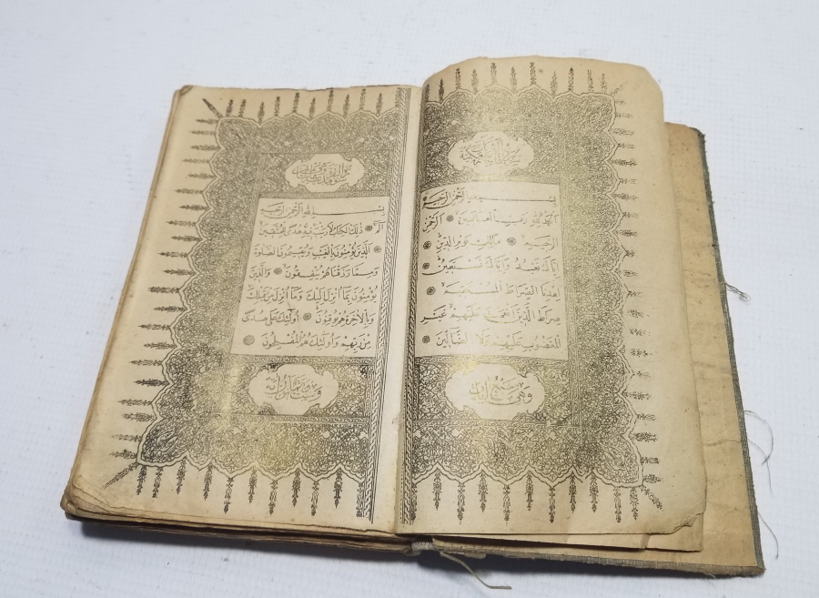 CUMHURİYET BAŞLARI NADİR KOMİSYON ONAYLI KUR'AN - I KERİM