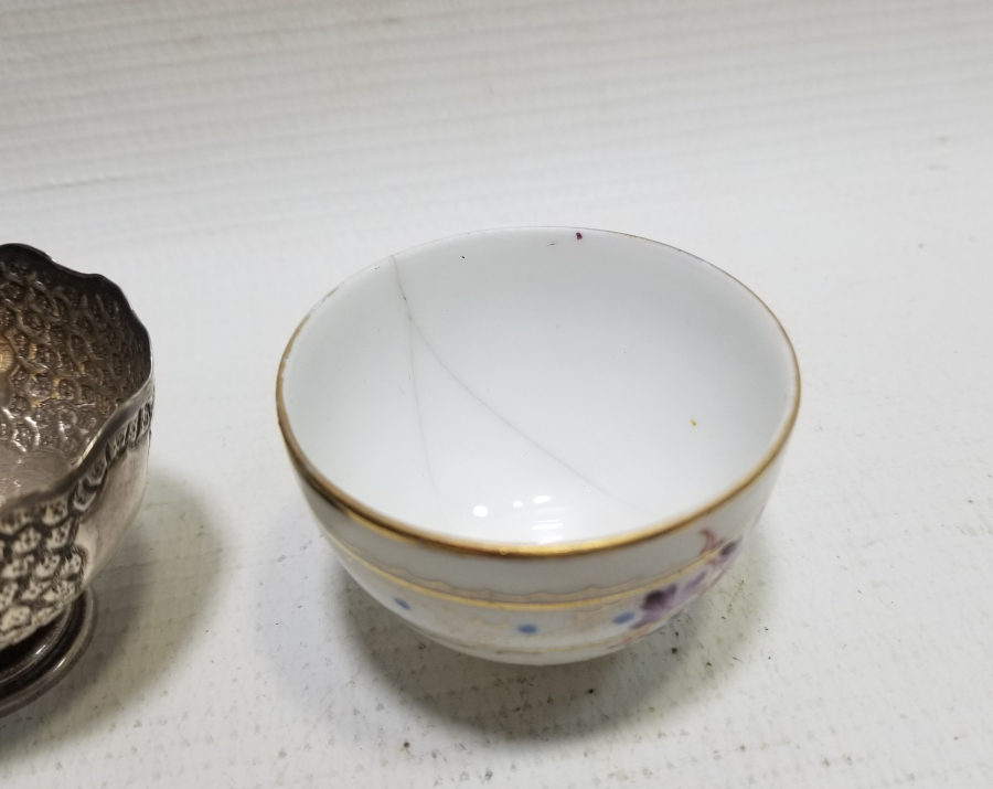 OSMANLI DEVLET ARMALI KUTUSUNDA GÜMÜŞ FİNCAN VE ZARFI