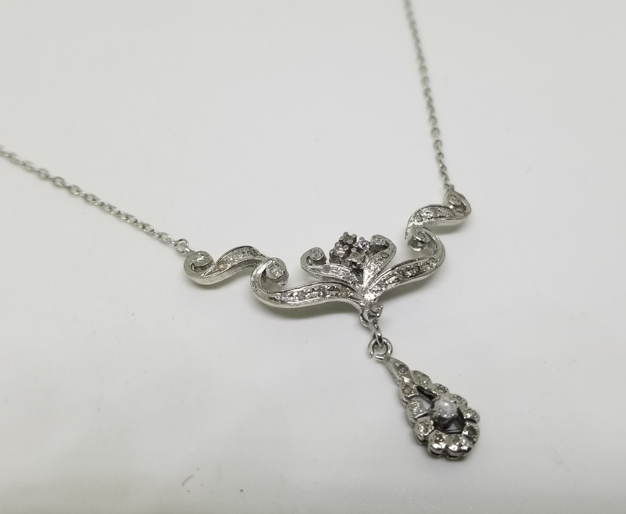 PIRLANTA TAŞLI SU DAMLASI MODELİ GERDANLIK - KOLYE