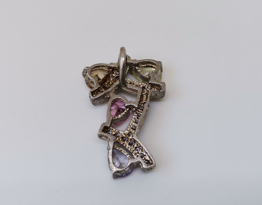 RENK CÜMBÜŞÜ GÜMÜŞ KOLYE UCU