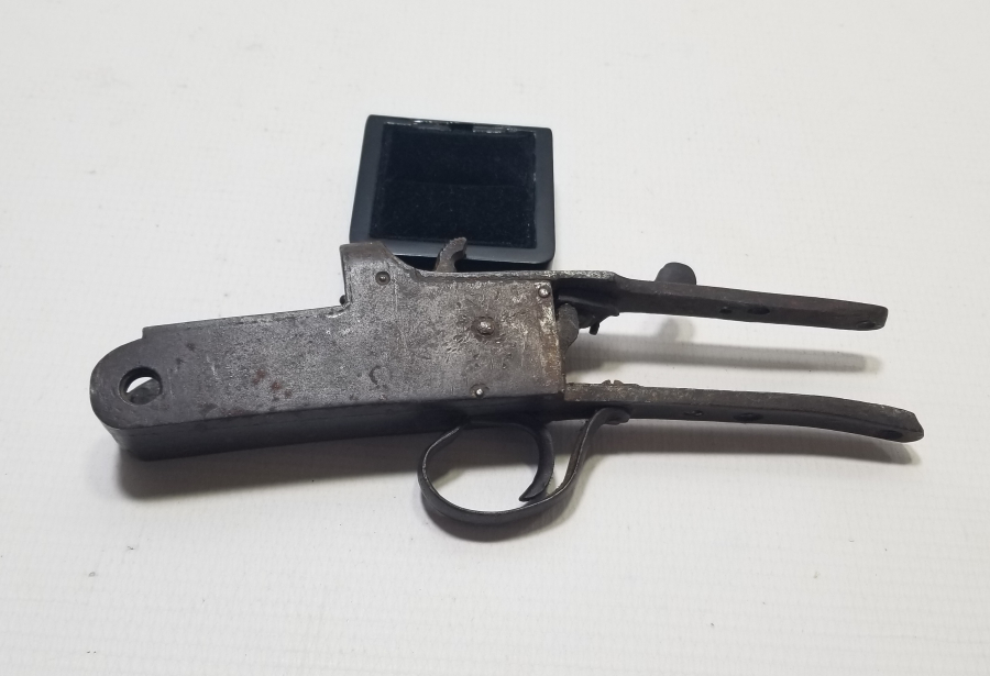 YERLİ YAPIM ANTİKA TÜFEK GÖVDE PARÇASI