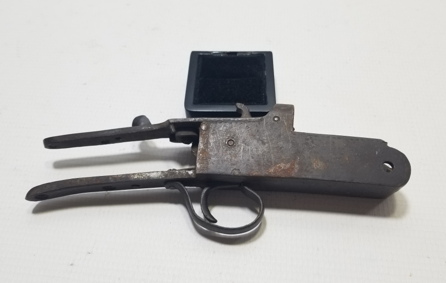 YERLİ YAPIM ANTİKA TÜFEK GÖVDE PARÇASI