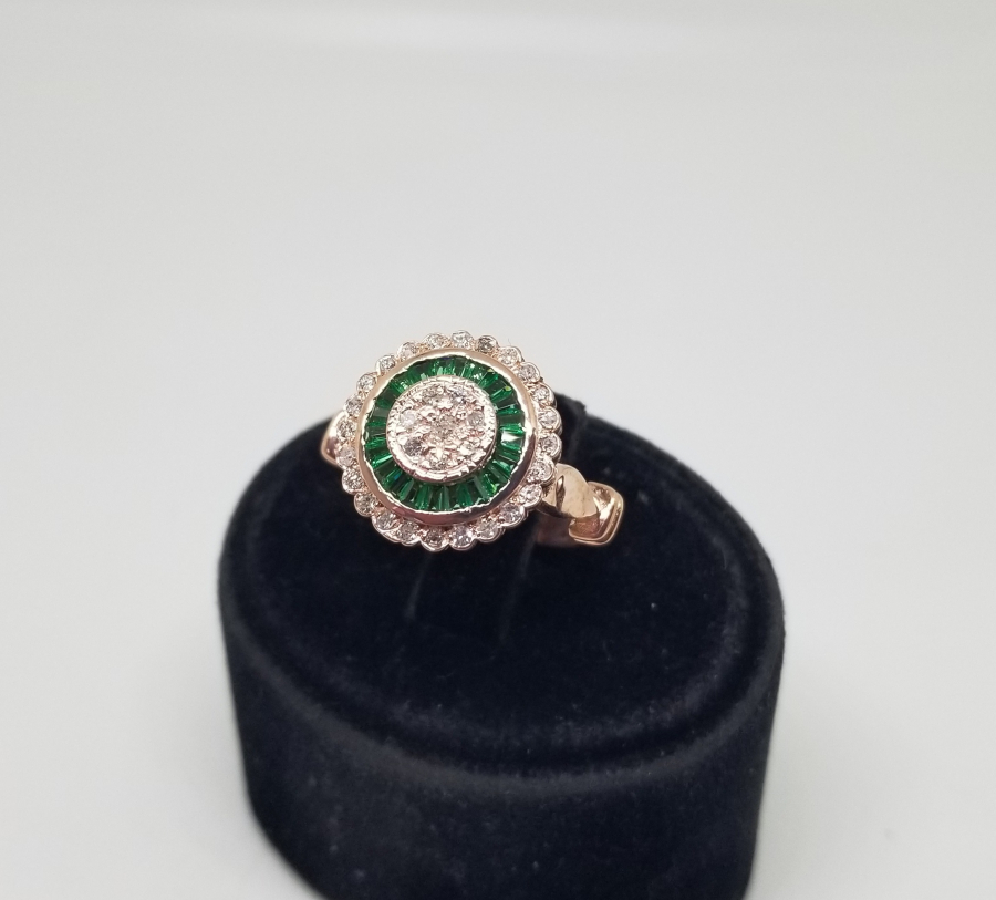 ZÜMRÜT VE PIRLANTA TAŞLI ÖZEL YAPIM  YÜZÜK