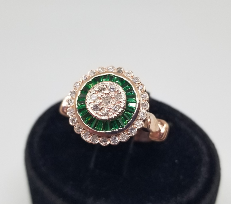 ZÜMRÜT VE PIRLANTA TAŞLI ÖZEL YAPIM  YÜZÜK