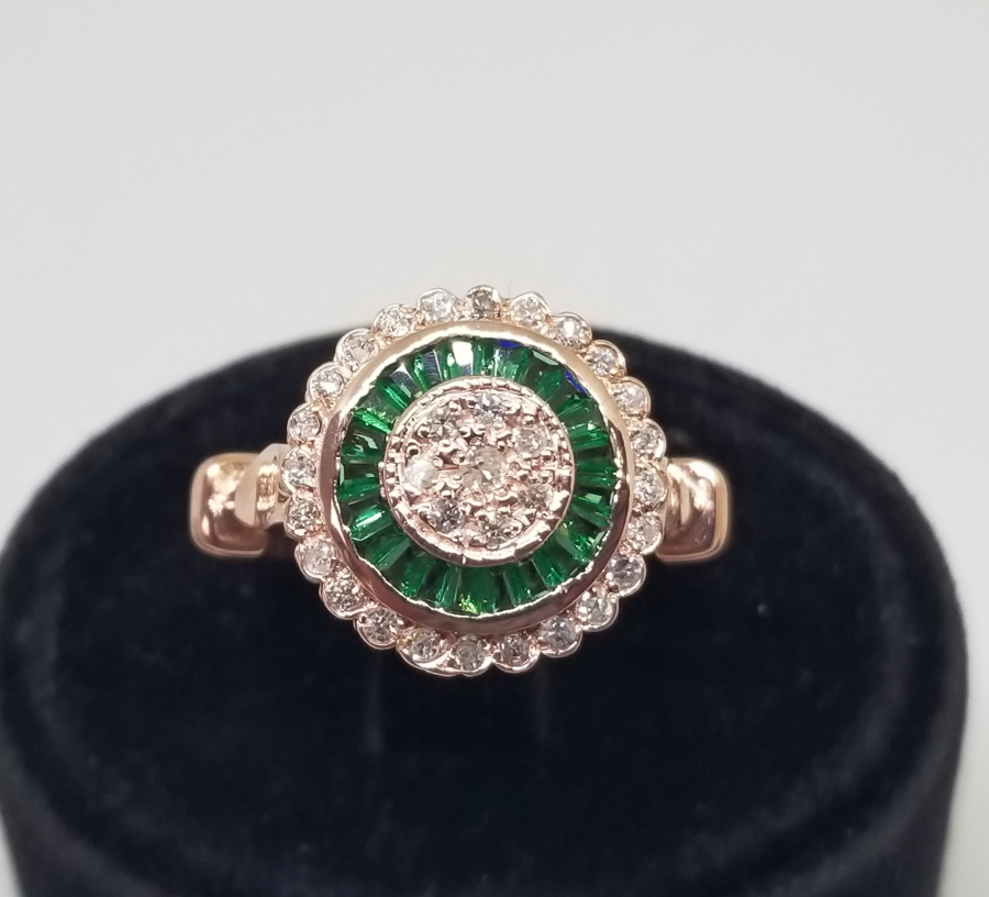 ZÜMRÜT VE PIRLANTA TAŞLI ÖZEL YAPIM  YÜZÜK