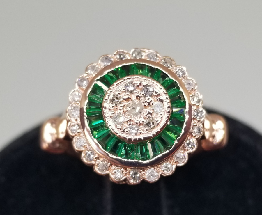 ZÜMRÜT VE PIRLANTA TAŞLI ÖZEL YAPIM  YÜZÜK