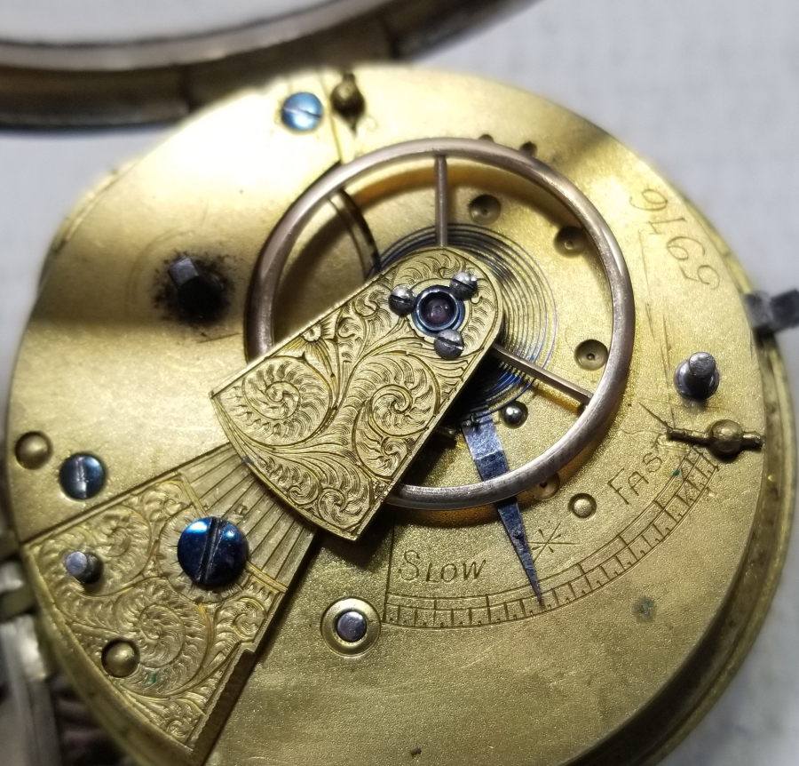 NADİR TİPTE GÜMÜŞ KASA YARIM PRİOR CEP SAATİ