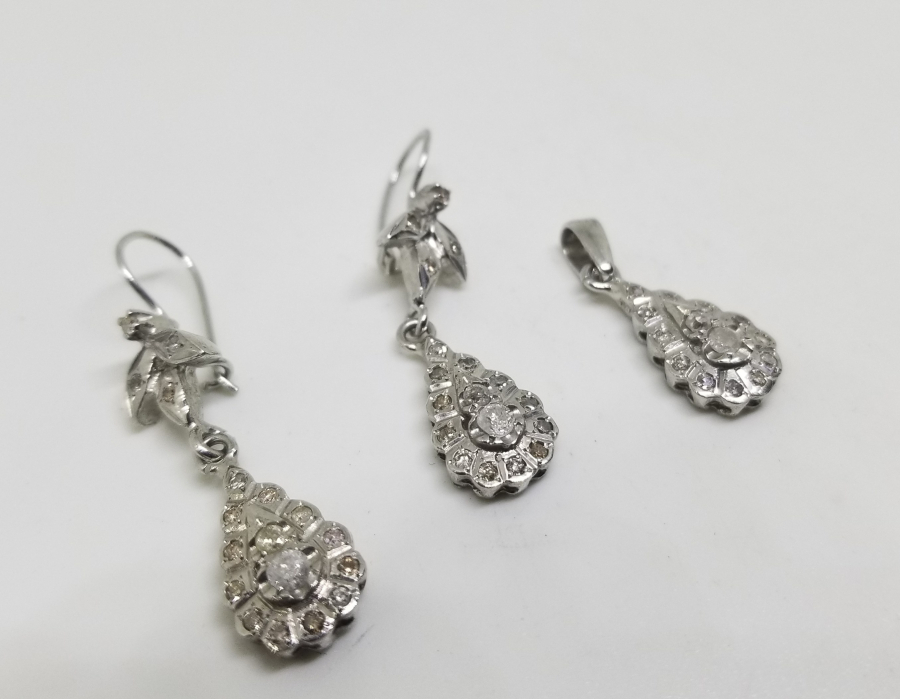 DAMLA MODEL PIRLANTA TAŞLI ÖZEL YAPIM KOLYE KÜPE TAKIMI