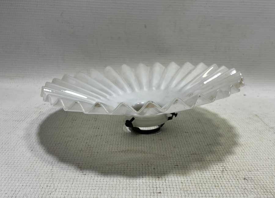 OSMANLI DÖNEMİ CAM OPALİN LAMBA TACI