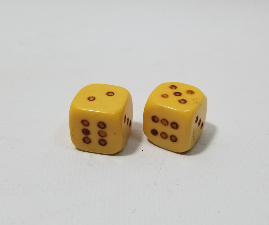 ANTİKA KATALİN ZAR