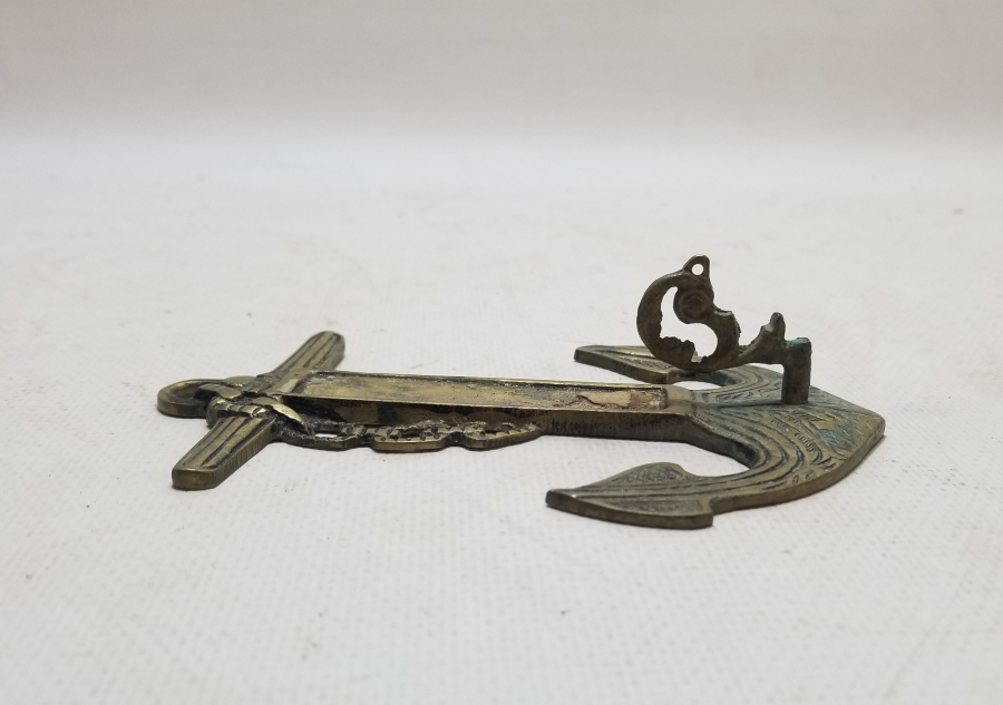 DENİZCİ ÇIPASI FORMUNDA YAPILMIŞ ANTİKA PİRİNÇ ASKI