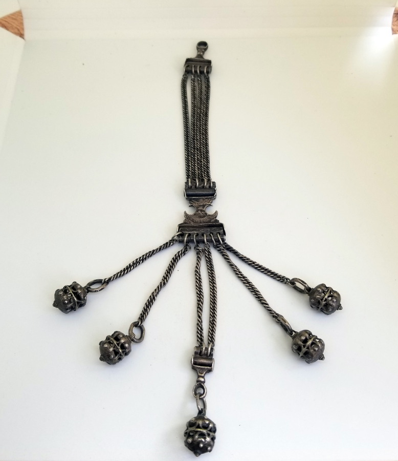 OSMANLI DÖNEMİ TUĞRALI NADİR BOYDA PRİOR CEP SAATLERİ İÇİN ÖZEL YAPILMIŞ GÜMÜŞ KÖSTEK SALLAMASI