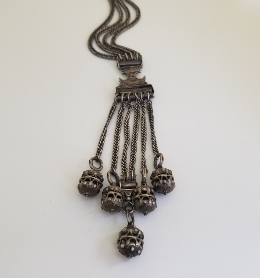 OSMANLI DÖNEMİ TUĞRALI NADİR BOYDA PRİOR CEP SAATLERİ İÇİN ÖZEL YAPILMIŞ GÜMÜŞ KÖSTEK SALLAMASI