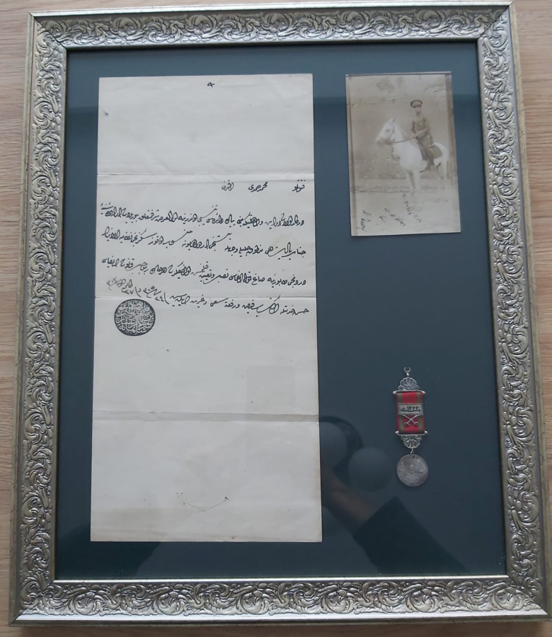 TERFİ BERATI VE MADALYASI İLE LİYAKAT MADALYA SETİ