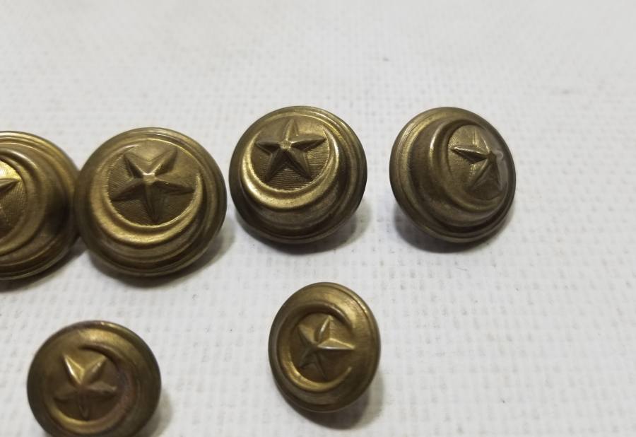 OSMANLI DÖNEMİ TOPÇU SUBAY DÜĞMELERİ TAKIMI