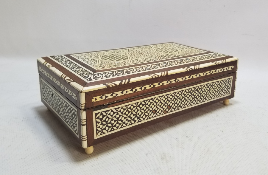 EL YAPIMI ANTİKA MARKÜTERİ MÜCEVHER KUTUSU