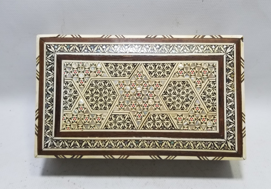 EL YAPIMI ANTİKA MARKÜTERİ MÜCEVHER KUTUSU