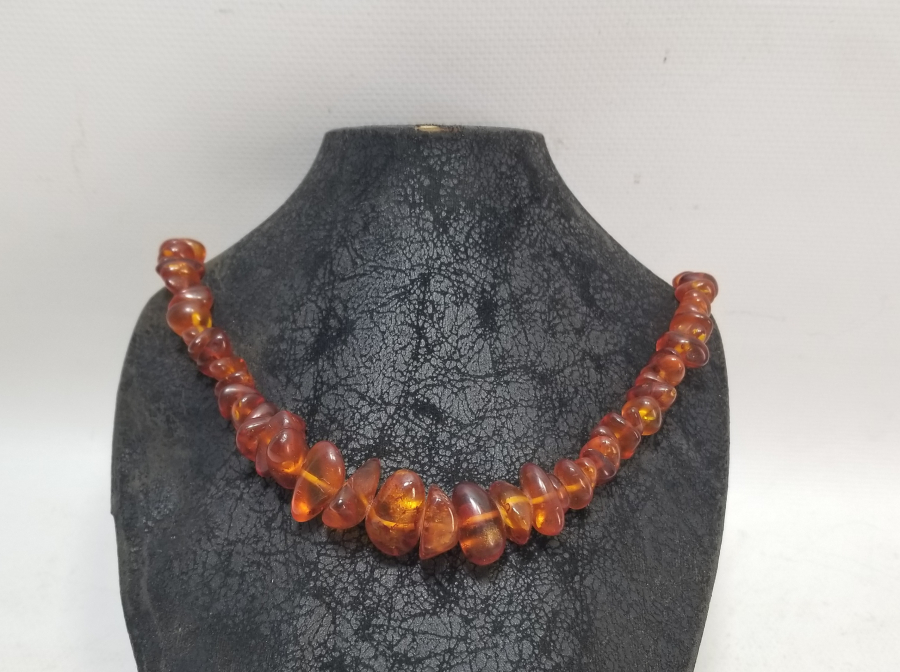 İÇİ FOSİLLİ ÖZEL YAPIM ANTİKA DAMLA KEHRİBAR GERDANLIK