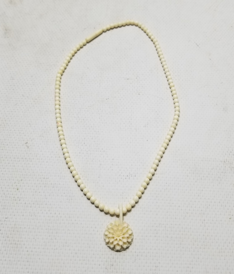 OSMANLI DÖNEMİ EL OYMA İŞÇİLİKLİ FİLDİŞİ GERDANLIK