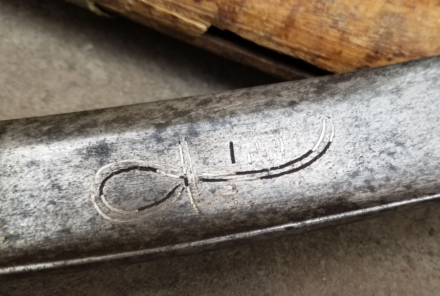 ORİJİNAL KININDA İKİ YÜZÜ GÜMÜŞ ÇAKMA İŞÇİLİKLİ YENİÇERİ KILICI