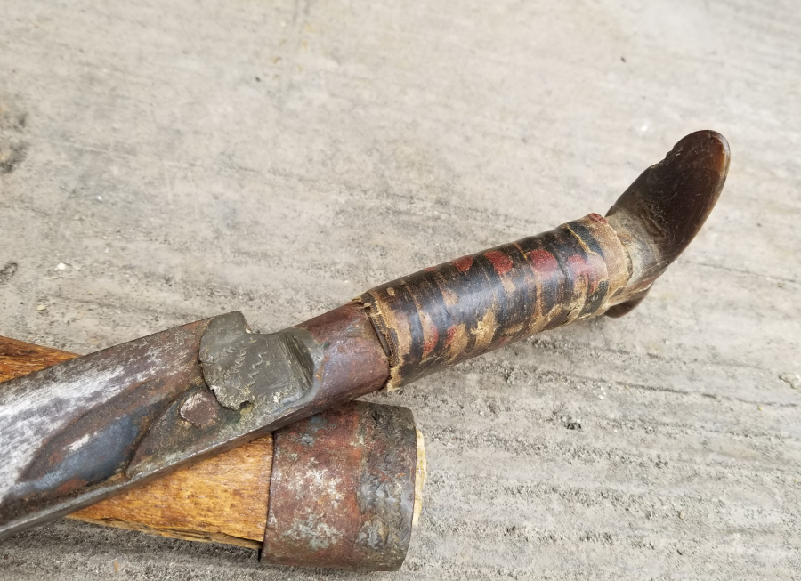 ORİJİNAL KININDA İKİ YÜZÜ GÜMÜŞ ÇAKMA İŞÇİLİKLİ YENİÇERİ KILICI