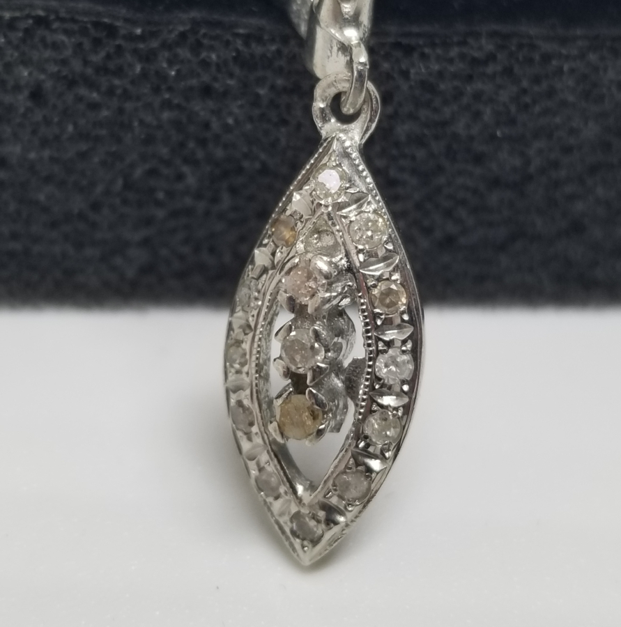 PIRLANTA TAŞLI DAMLA MODEL GERDANLIK