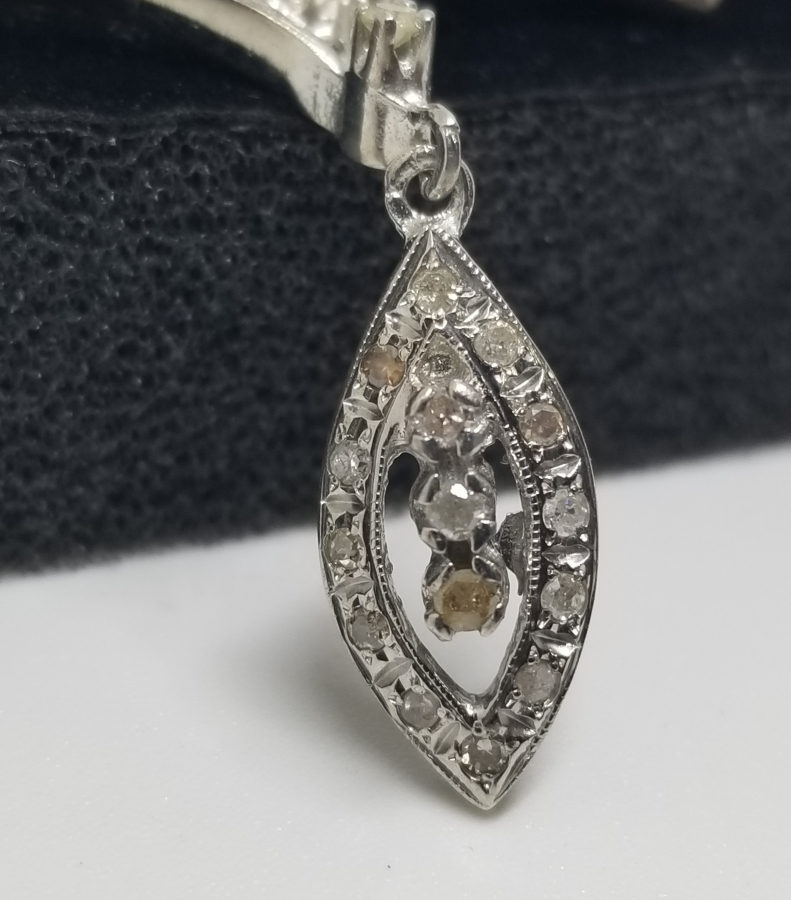 PIRLANTA TAŞLI DAMLA MODEL GERDANLIK