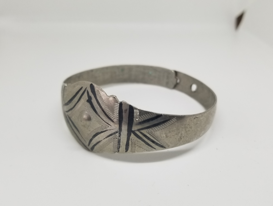 SAVAT İŞÇİLİKLİ ANTİKA BİLEZİK