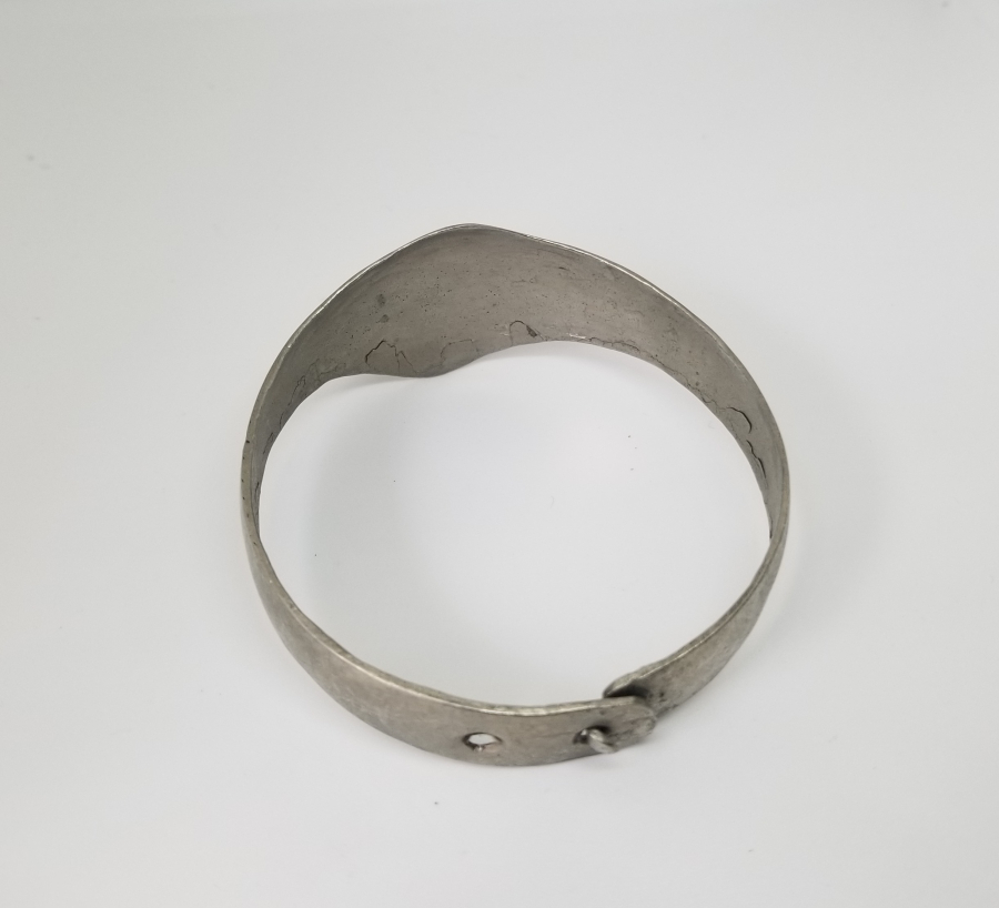 ÜZERİ LALE MOTİFLİ ESKİŞEHİR YAPIMI SAVATLI ANTİKA BİLEZİK