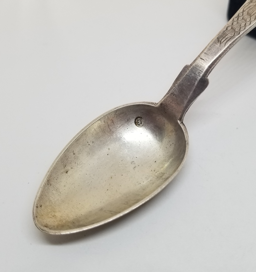 AZNAVUR İŞÇİLİKLİ OSMANLI DÖNEMİ TUĞRALI GÜMÜŞ KAŞIK