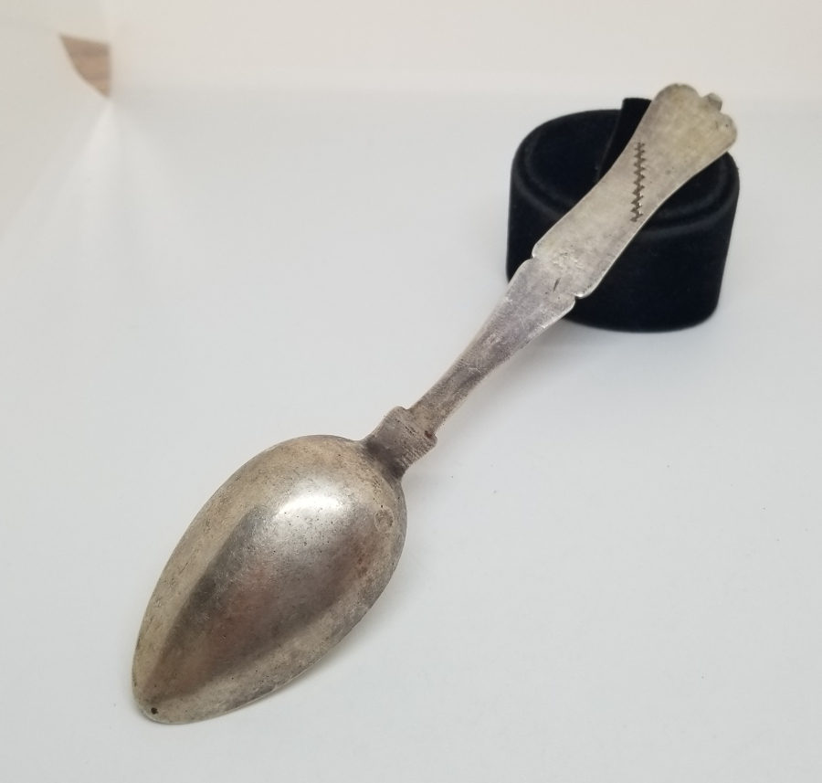 AZNAVUR İŞÇİLİKLİ OSMANLI DÖNEMİ TUĞRALI GÜMÜŞ KAŞIK