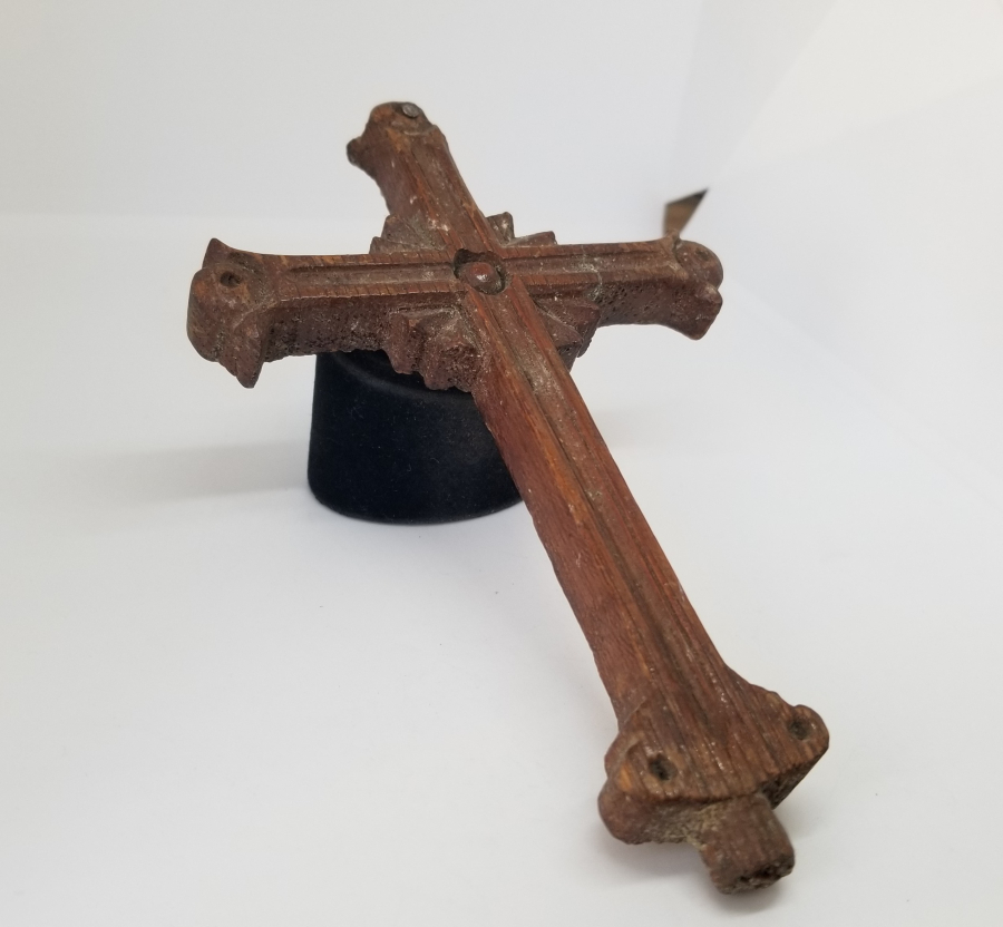 OSMANLI DÖNEMİ AHŞAP ERMENİ HAÇI