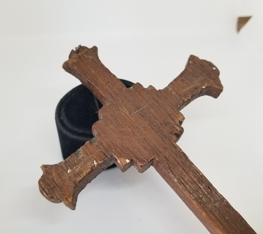 OSMANLI DÖNEMİ AHŞAP ERMENİ HAÇI