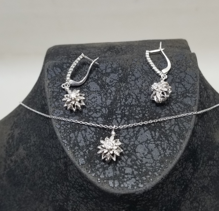 PIRLANTA TAŞLI KOLYE KÜPE TAKIMI