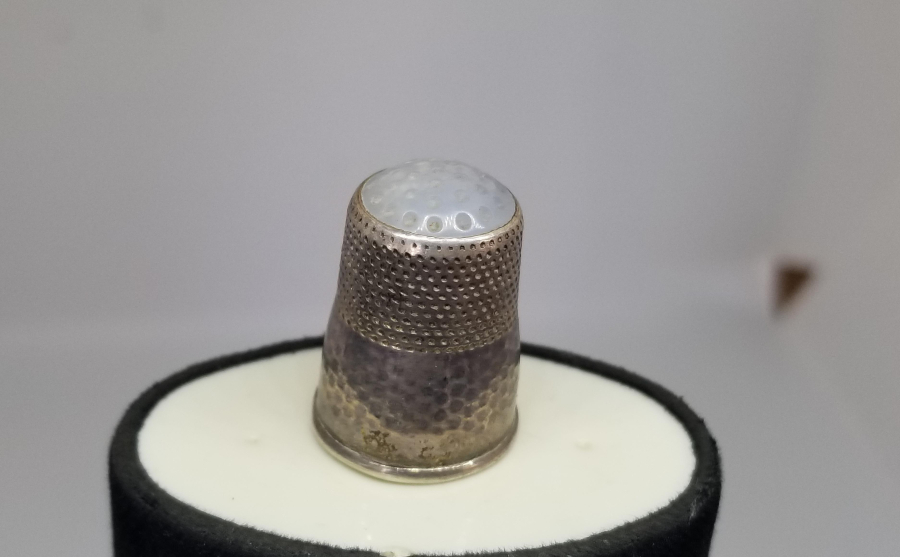 ANTİKA GÜMÜŞ TERZİ YÜKSÜĞÜ