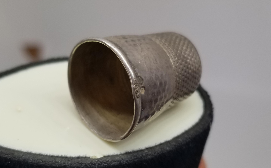 ANTİKA GÜMÜŞ TERZİ YÜKSÜĞÜ