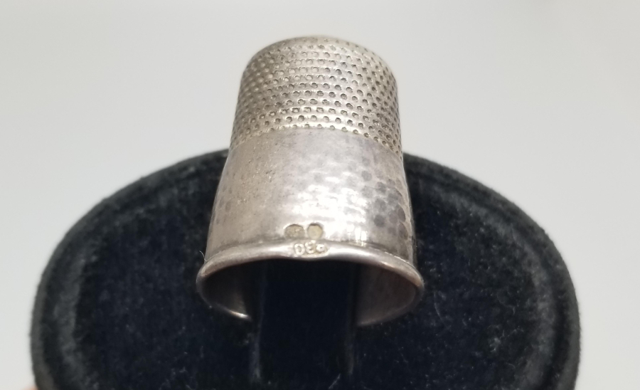 ANTİKA GÜMÜŞ TERZİ YÜKSÜĞÜ