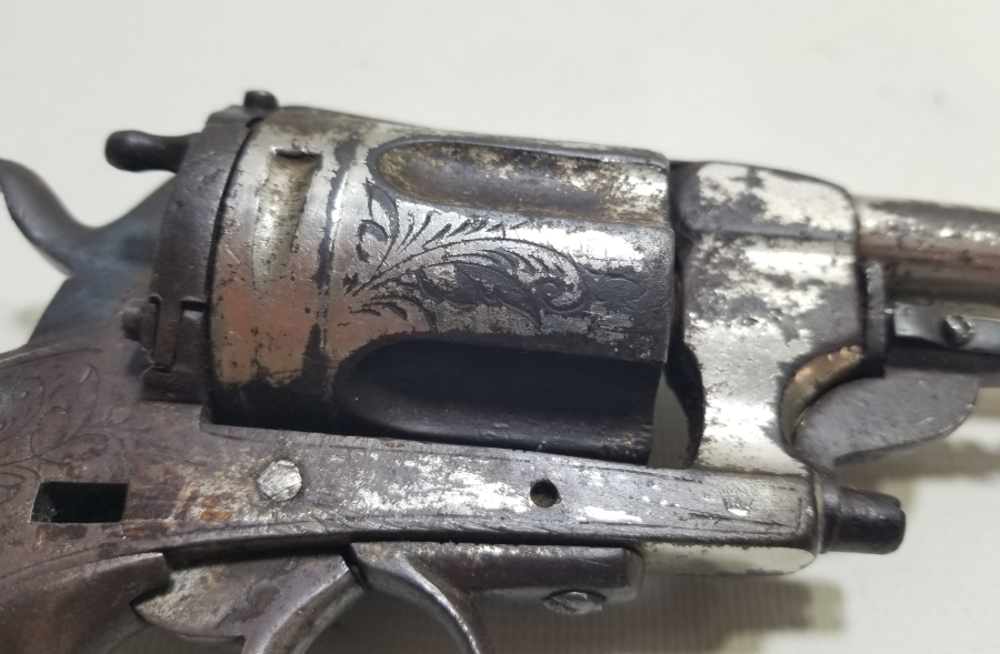 FİLDİŞİ SAPLI OSMANLI DÖNEM KARADAĞLI SUBAY TABANCASI