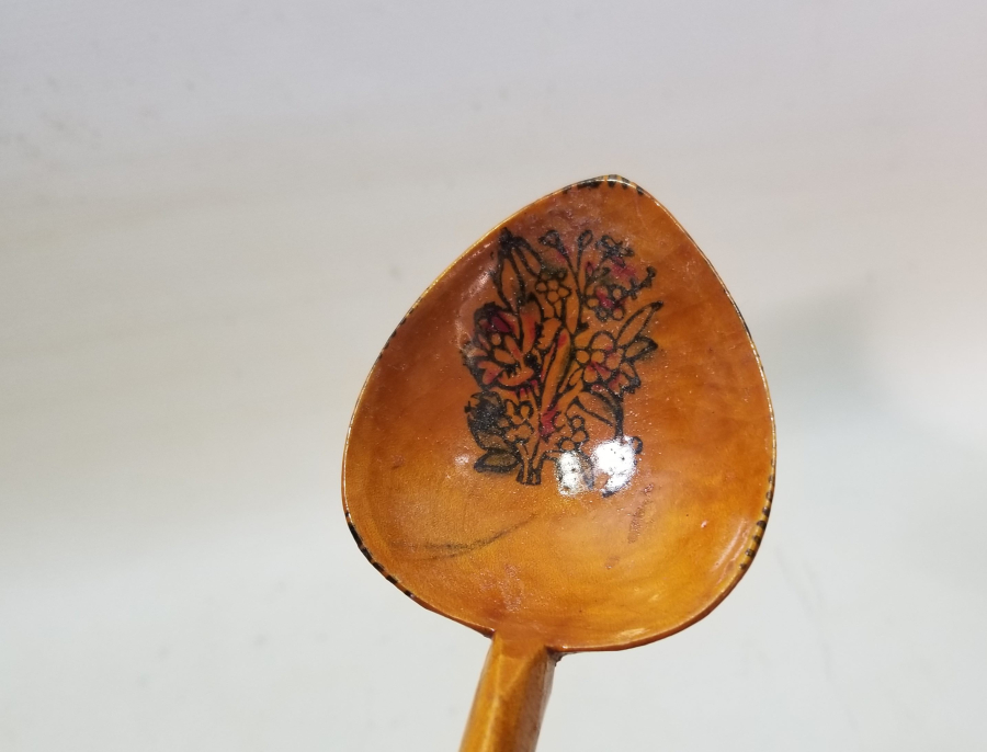 ÜZERİ TARİHLİ EL BOYAMA OSMANLI DÖNEMİ TAHTA KAŞIK