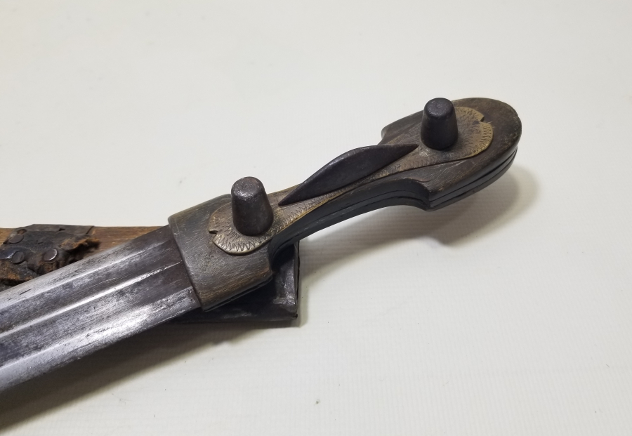 ORİJİNAL KININDA OSMANLI DÖNEMİ BOYNUZ SAPLI ÇERKES KAMASI