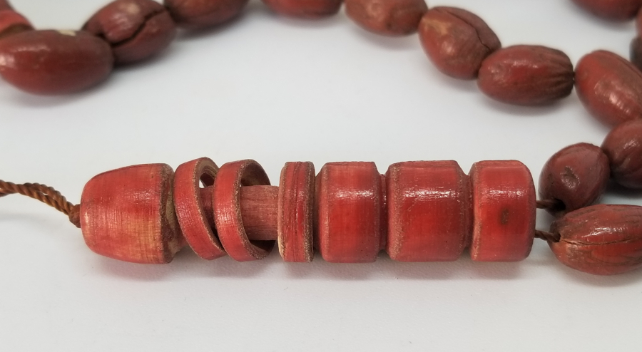 OSMANLI DÖNEMİ ZEYTİN ÇEKİRDEĞİNDEN YAPILMIŞ İMAMESİ MEVLEVİ SİKKESİ FORMUNDA TESPİH