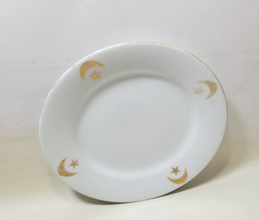 ÜZERİ AY YILDIZ FİGÜRLÜ OSMANLI DÖNEMİ PORSELEN TABAK