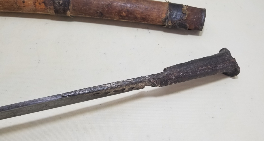 GÜMÜŞ SAPLI OSMANLI DÖNEMİ YENİÇERİ YATAĞAN KILIÇ