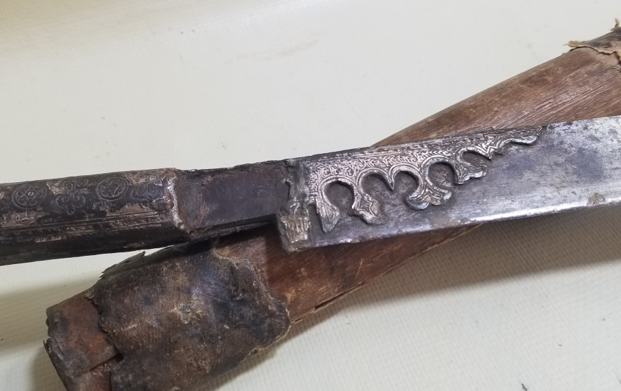 GÜMÜŞ SAPLI OSMANLI DÖNEMİ YENİÇERİ YATAĞAN KILIÇ