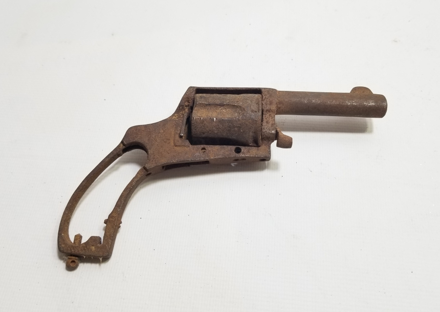 1. DÜNYA SAVAŞI DÖNEMİ OSMANLI SUBAY TABANCASI İSKELETİ