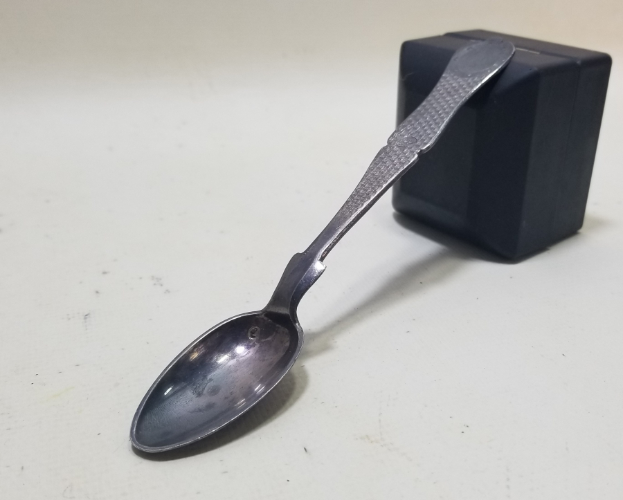 AZNAVUR İŞÇİLİKLİ OSMANLI DÖNEMİ TUĞRALI GÜMÜŞ KAŞIK