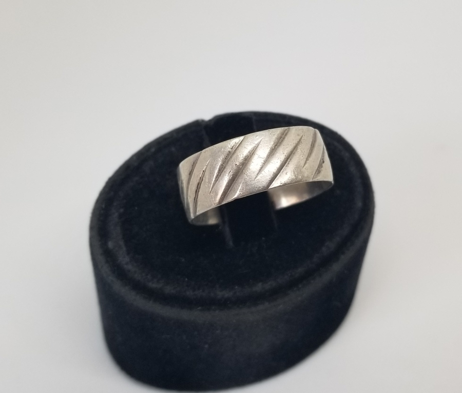 KABARTMA İŞÇİLİKLİ GÜMÜŞ ALYANS